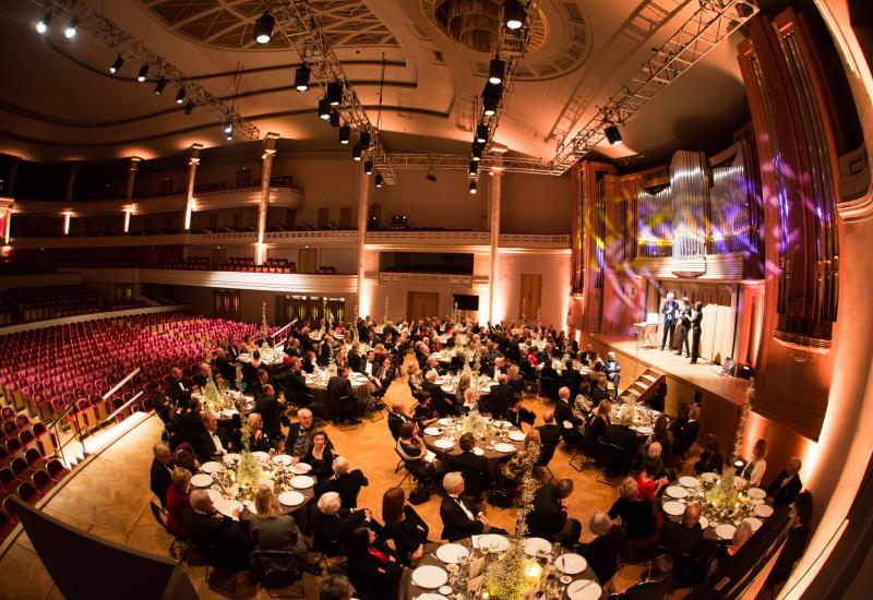 Salle Henry Le Boeuf Patrons Diner